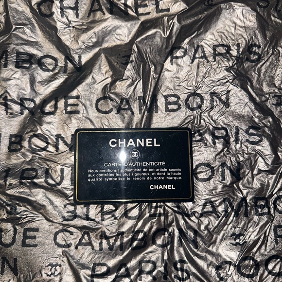Chanel 31 Rue Cambon Shoulder Bag - Picture 10 of 16